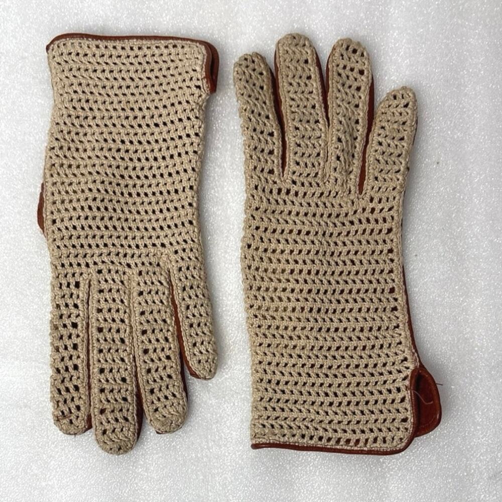 Vintage Driving Gloves Tan Crochet Knit Perforated Brown Leather Size Small